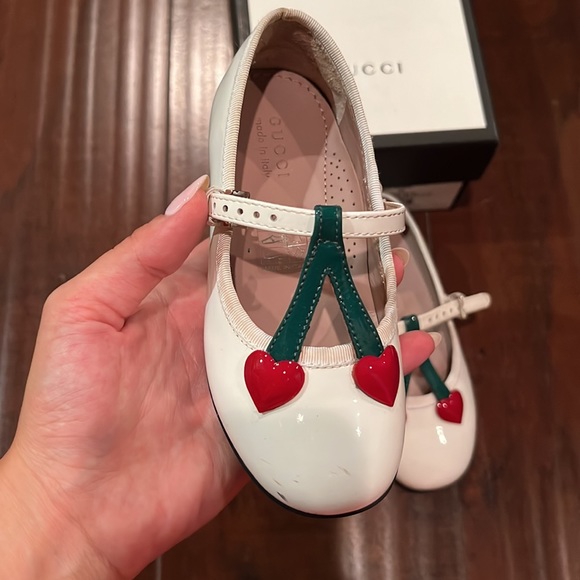 Gucci shoes - Picture 2 of 6